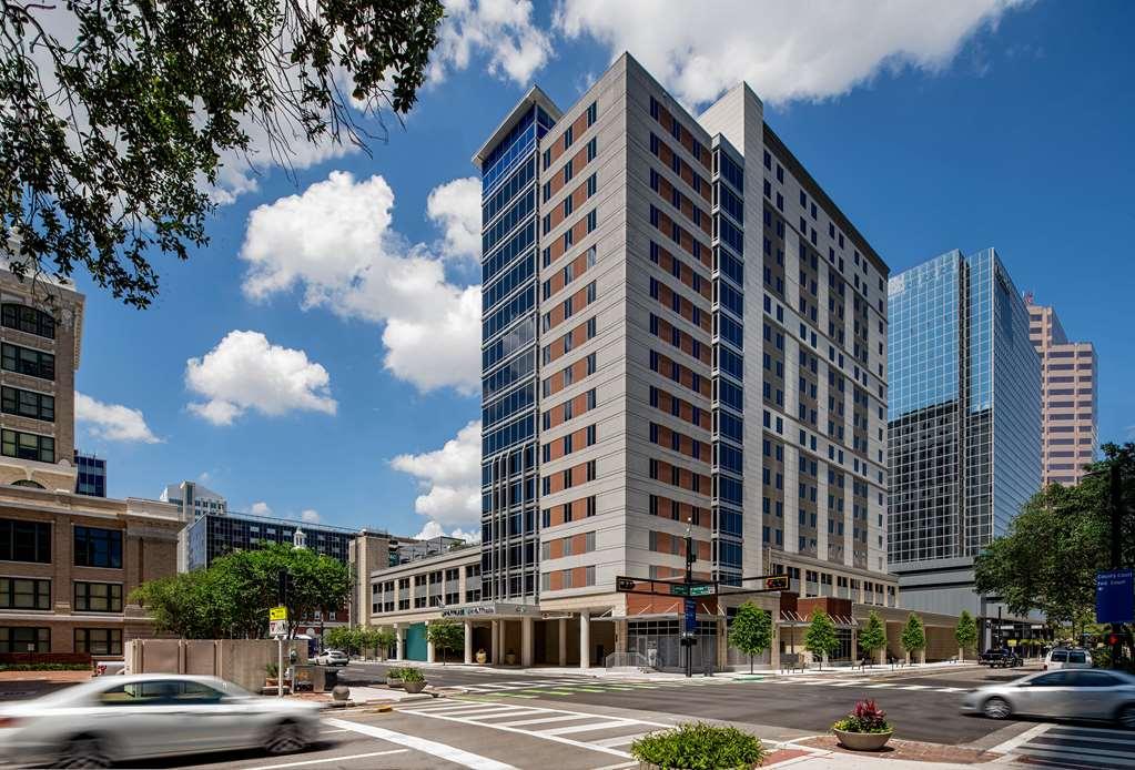 Hyatt Place Downtown Hotel